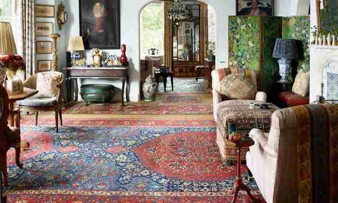 How To Pick The Perfect Living Room Area Rug